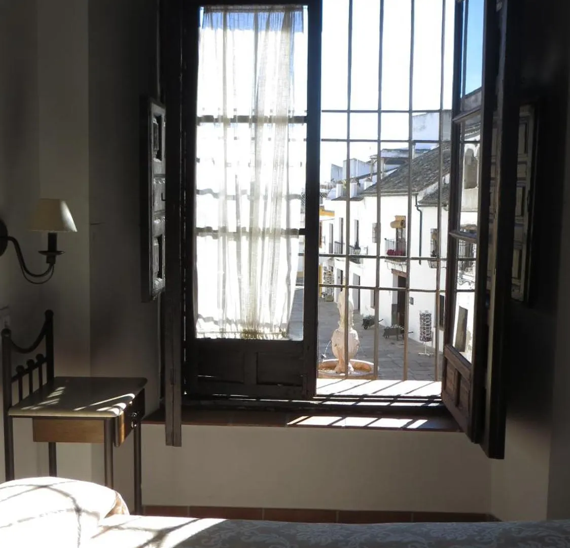 Apartamentos Plaza قرطبة