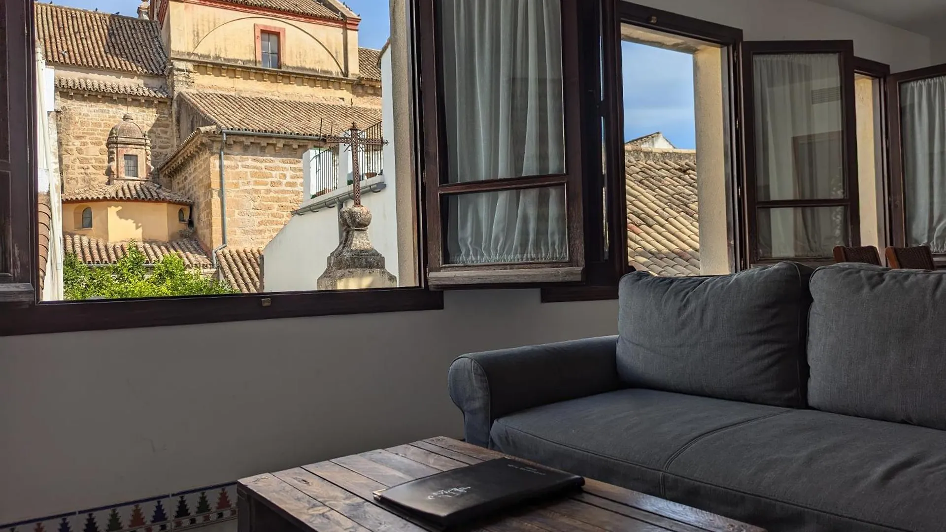 Apartamentos Plaza قرطبة 0*,  إسبانيا