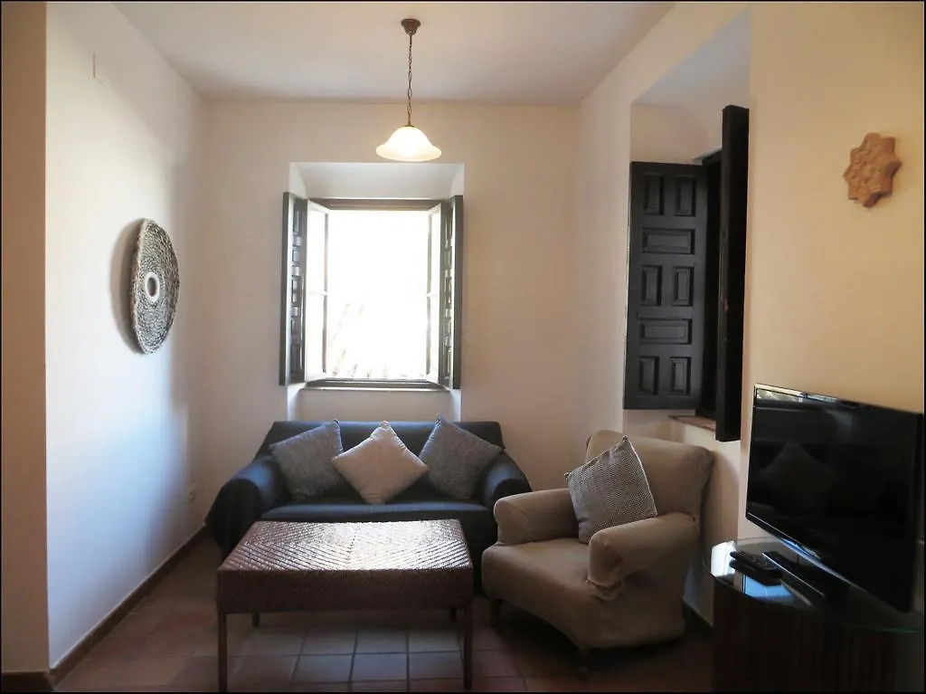 Apartamentos Plaza قرطبة إسبانيا