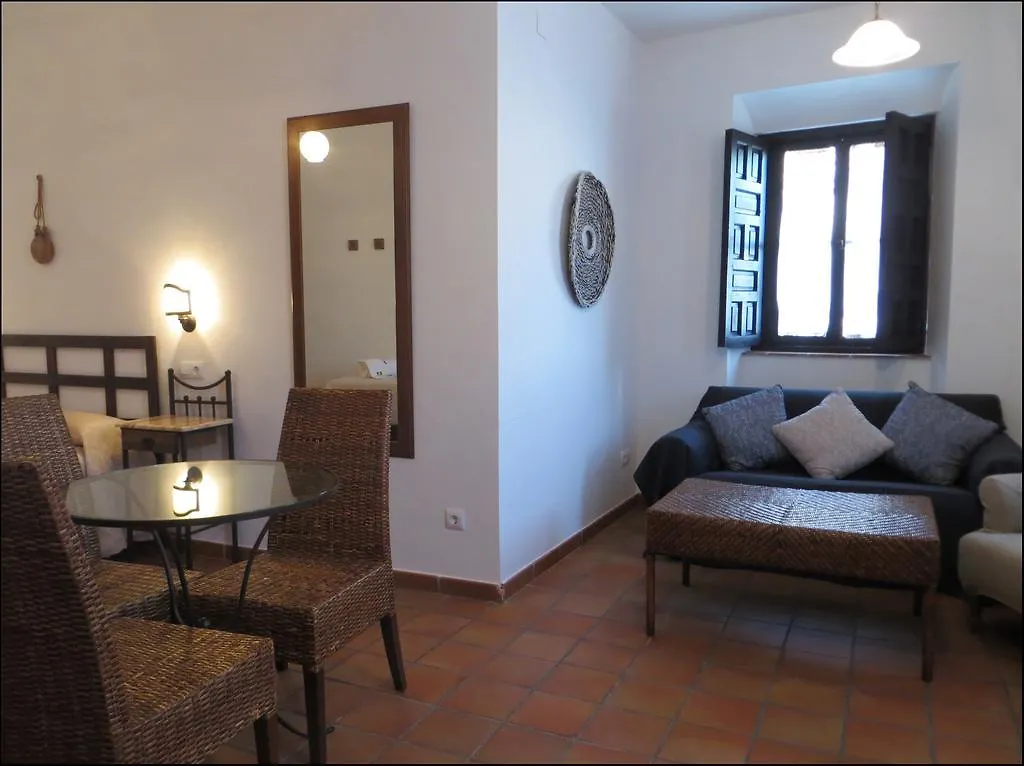 Apartamentos Plaza قرطبة شقة