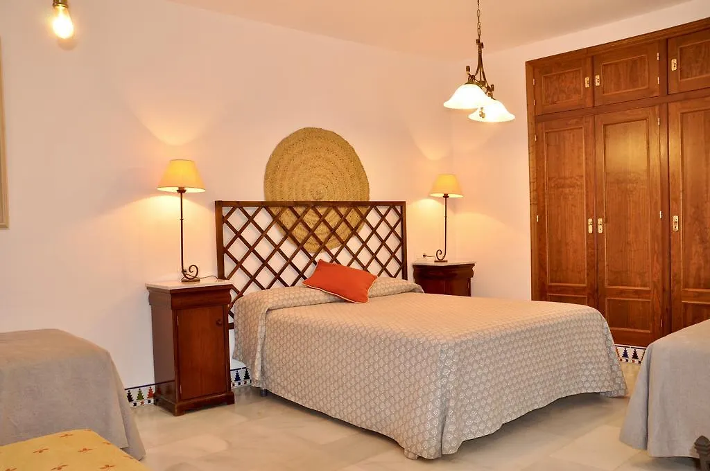 Apartamentos Plaza قرطبة 0*,  إسبانيا