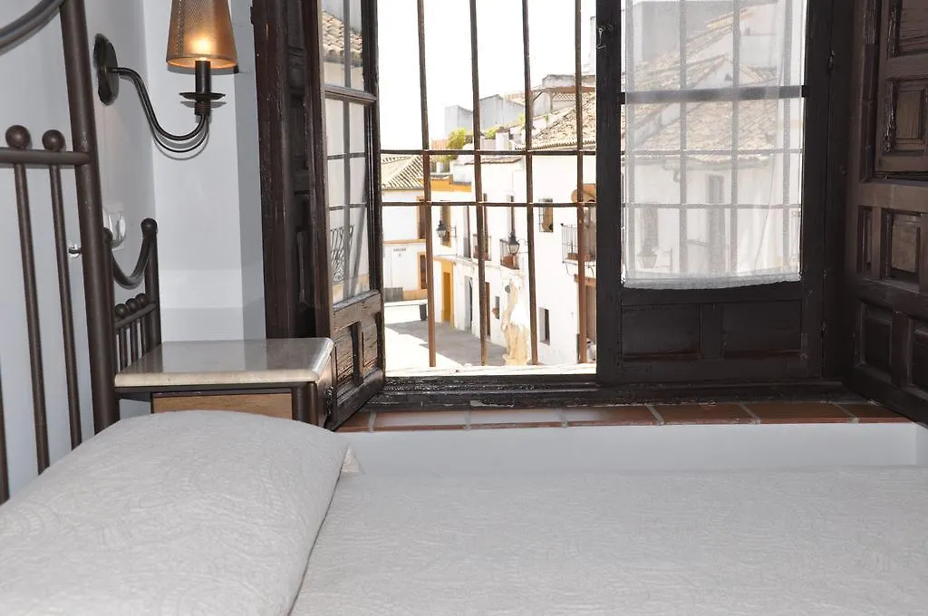 شقة Apartamentos Plaza قرطبة إسبانيا