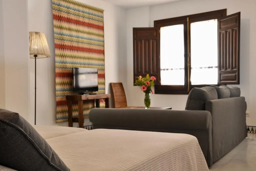 Apartamentos Plaza قرطبة