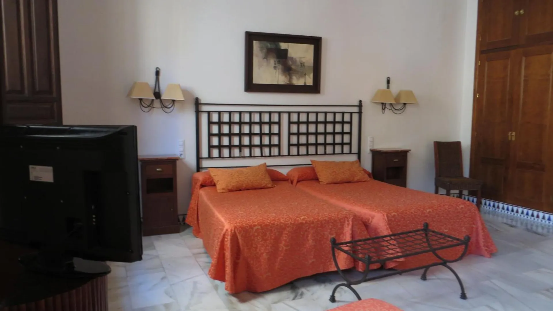 Apartamentos Plaza Cordoba Apartment